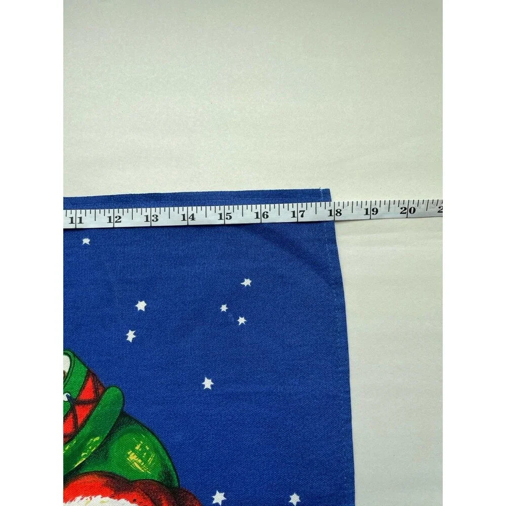 2 Vintage Christmas Holiday Santa Kitchen Towels Party Decor 50s Retro